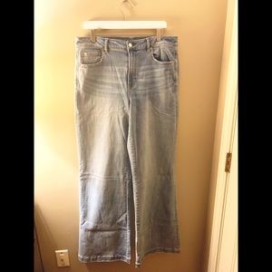 American Eagle Wide Leg Jeans